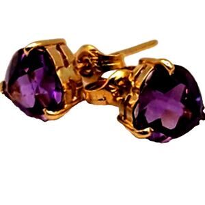 14k Yellow Gold Amethyst Stud Heart Earrings